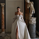 Роскошное сияющее свадебное платье фото