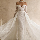 Кружевное свадебное платье с рукавами и съемным шлейфом фото