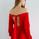 Шёлковое красное платье с рукавами фото