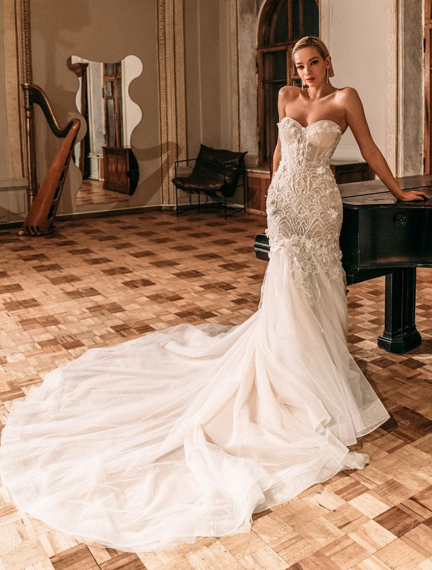 Свадебное платье русалка с роскошным кружевом