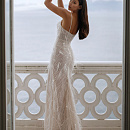 Свадебное платье с перьями фото