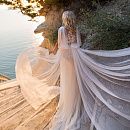 Свадебное платье с треном