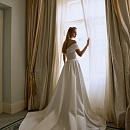 Атласное свадебное платье трансформер фото