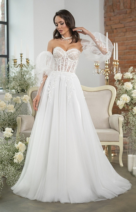 Свадебное платье расшитое цветочным кружевом фото