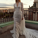 Кружевное свадебное платье русалка со шлейфом фото